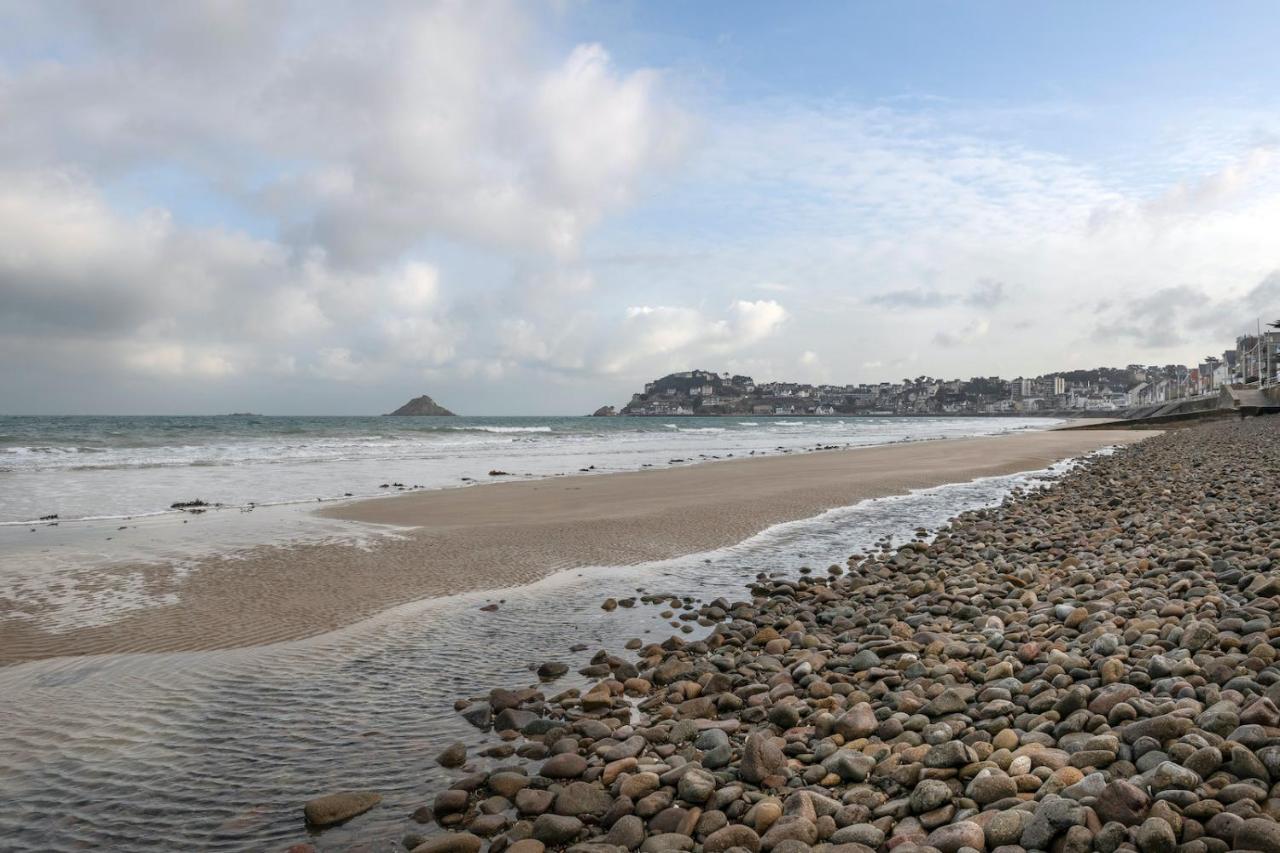 Sejour Pour 6 Face A La Grande Plage De Pleneuf Exterior foto